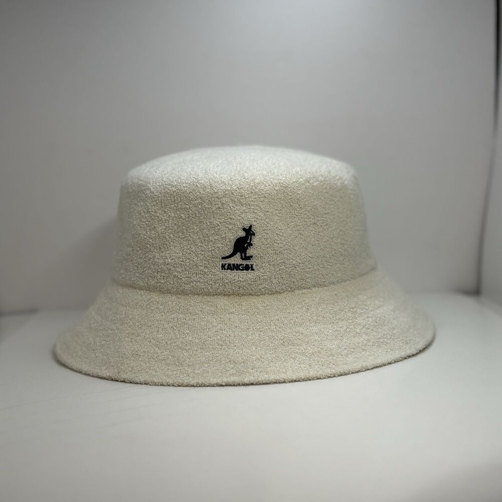 Kangol Bucket Hat White Solid Pattern 80s Men Size M Classic Bermuda Style